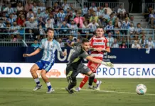 El Málaga pendiente de dos jugadores que acabaron con molestias