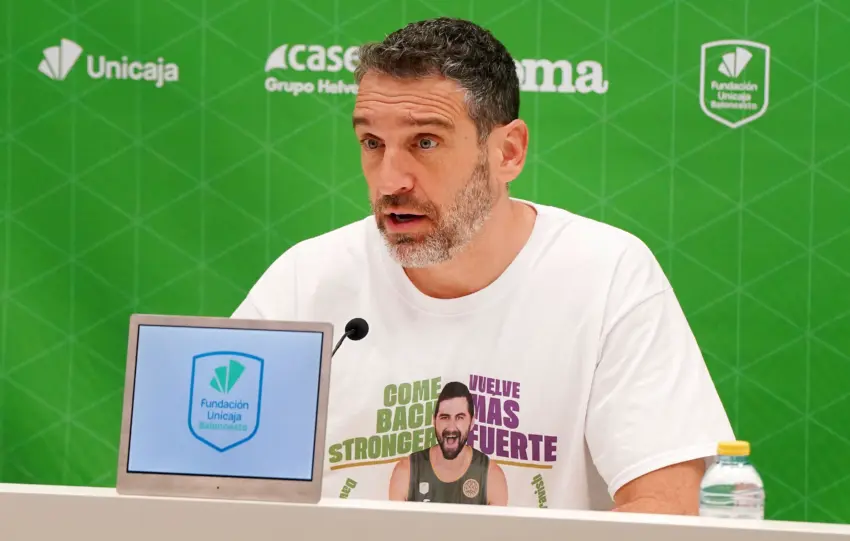 Ibon Navarro: "Este equipo se ha ganado el derecho de pedir ayuda a su gente y mañana, el Carpena, nos va a hacer falta"