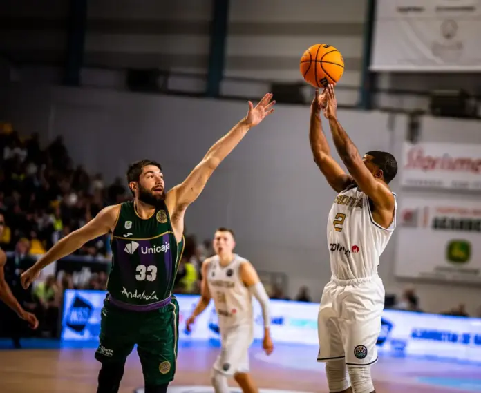 ESTADÍSTICAS DEL KARDITSA IAPONIKI 55-72 UNICAJA