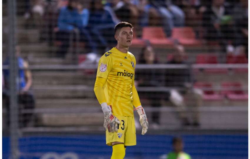 Carlos López vuelve a la sombra: Siete partidos en los últimos tres años