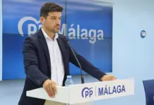 El PP pide explicaciones al PSOE de Málaga por la entrega de sobres con dinero realizados por la gerente socialista, la rondeña Ana María Fuentes, y critica el silencio cómplice de Josele Aguilar