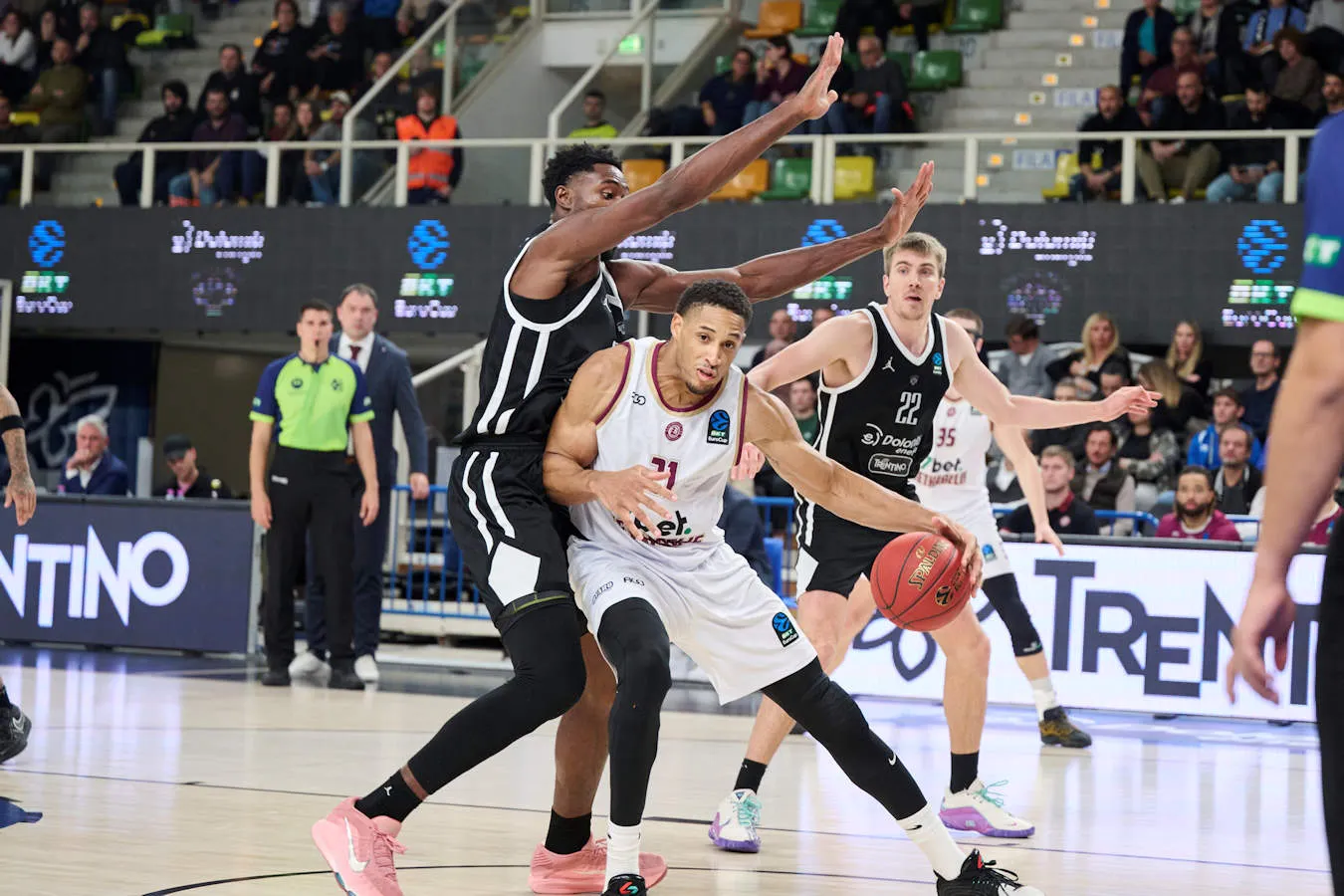 El perfil del objetivo interior del Unicaja: Augustine Rubit