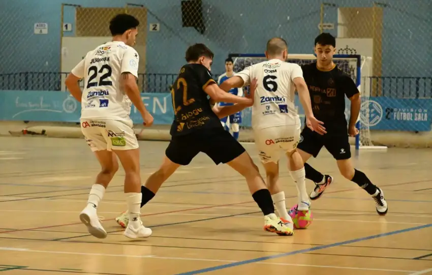 El Málaga Ciudasd Redonda FS cae en Pinatar con una reacción tardía