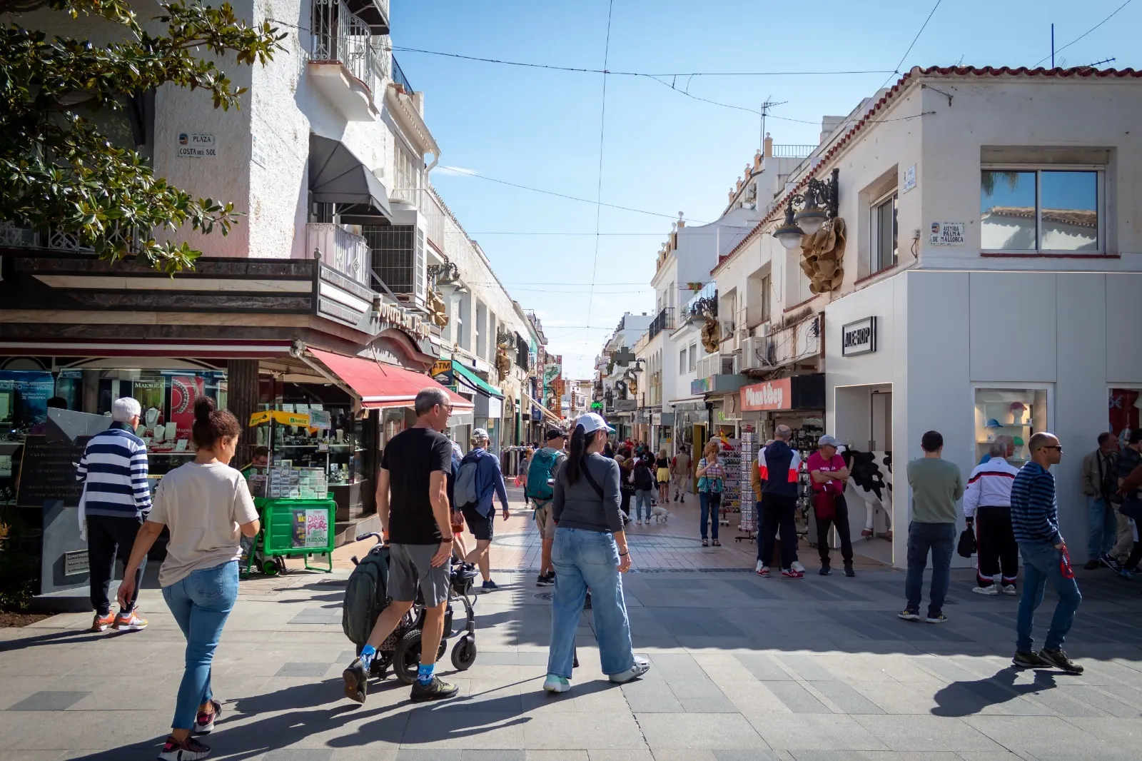 23 - EMPLEO OCTUBRE TORREMOLINOS