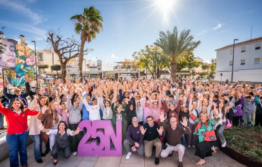 37 - DÍA CONTRA LA VIOLENCIA DE GÉNERO TORREMOLINOS