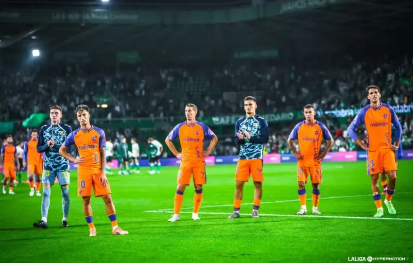 El Málaga CF se hunde como visitante en Segunda