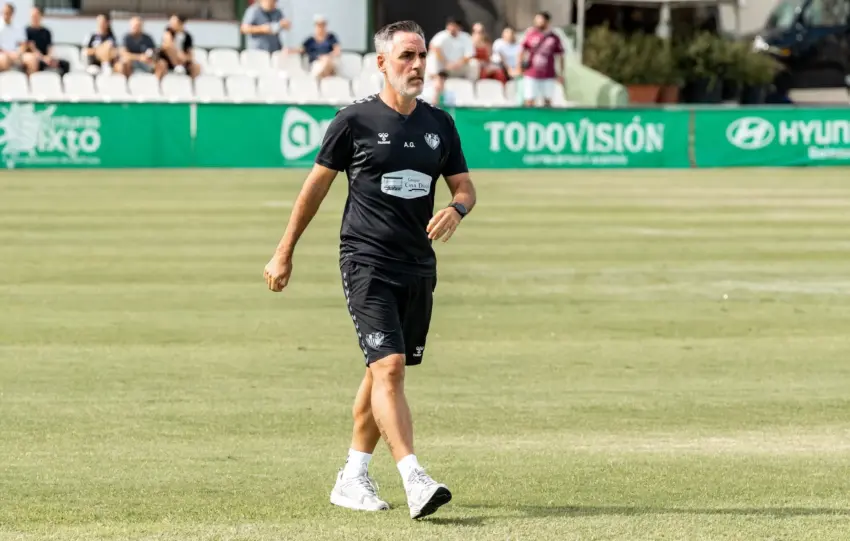 ABEL GOMEZ CESADO DEL ANTQUERA CF