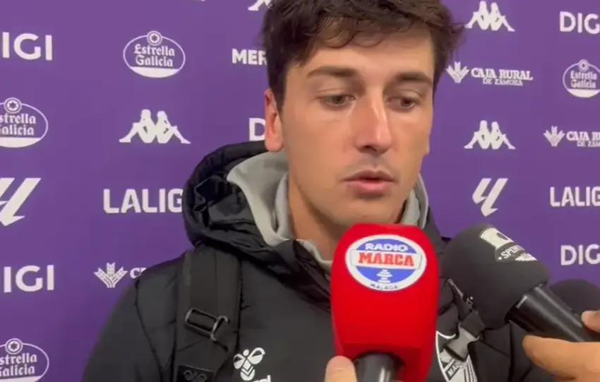 CARLOS DOTOR EN LA SALA DE PRENSA DE ZORRILLA