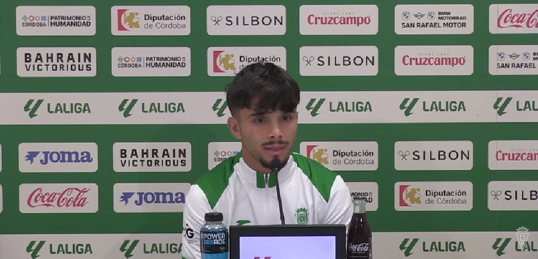 Kevin: "Espero que La Rosaleda me reciba bien, quería quedarme y espero volver algún día"