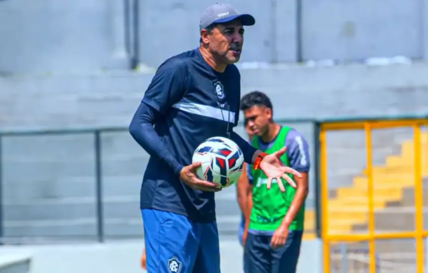 El Clube do Remo vuelve al Brasileirao tras más de 30 años de ausencia con el exmalaguista Weligton como parte del staff técnico.