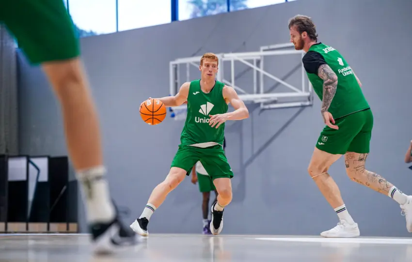 Los cajistas frenan 48 horas tras la ruta a domicilio