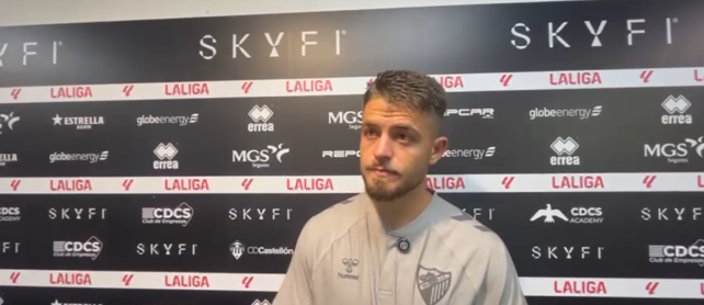 Dani Lorenzo atiende a los medios tras la derrota en Castellón