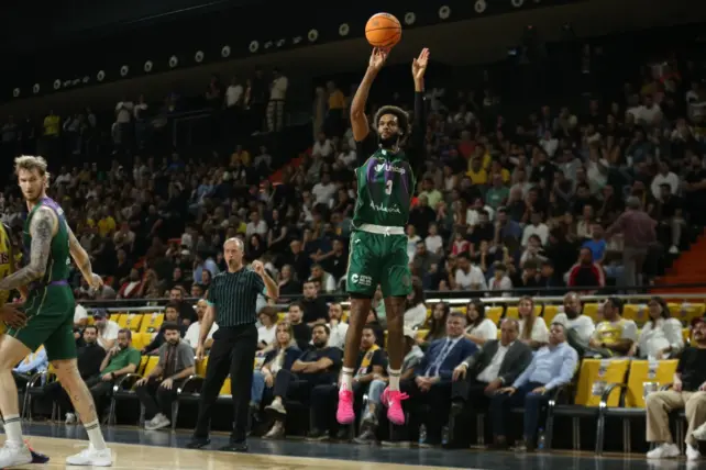 ESTADÍSTICAS DEL MERSIN 77-100 UNICAJA