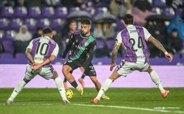 ESTE ES EL RESUMEN DEL PUNTO LOGRADO POR EL MÁLAGA CF EN VALLADOLID
