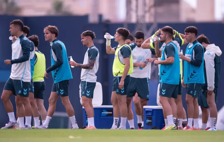 Puga y Niño progresan en su recuperación antes del derbi ante el Córdoba