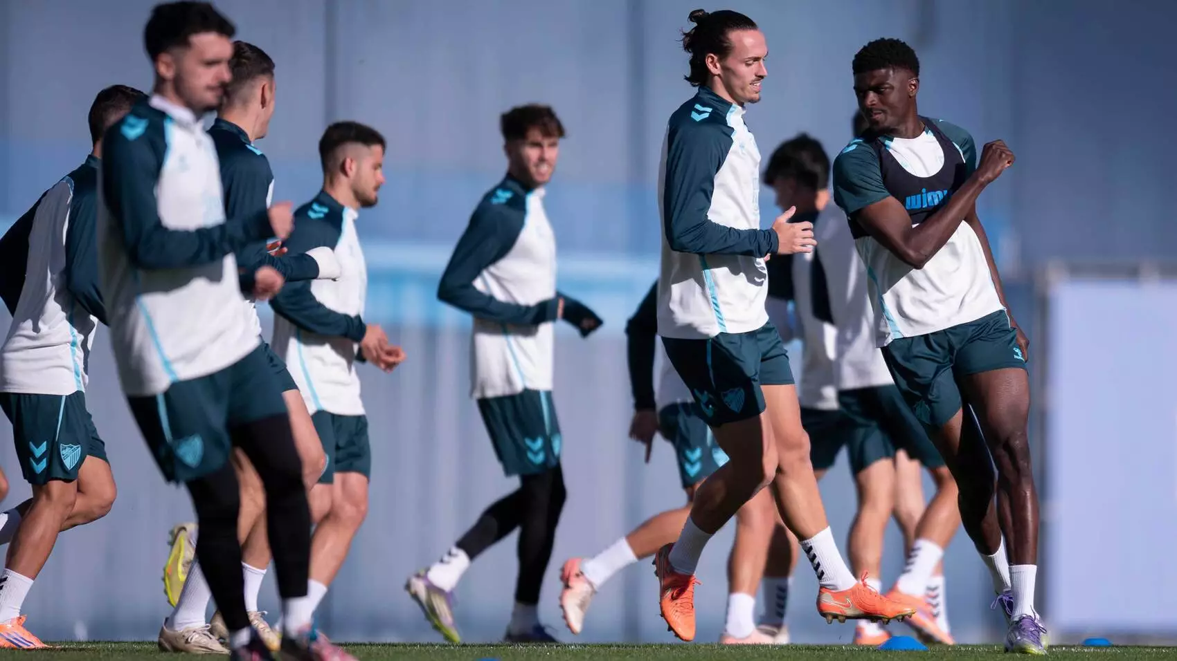 Funes recupera a Izan y Ochoa para el duelo ante el Valladolid