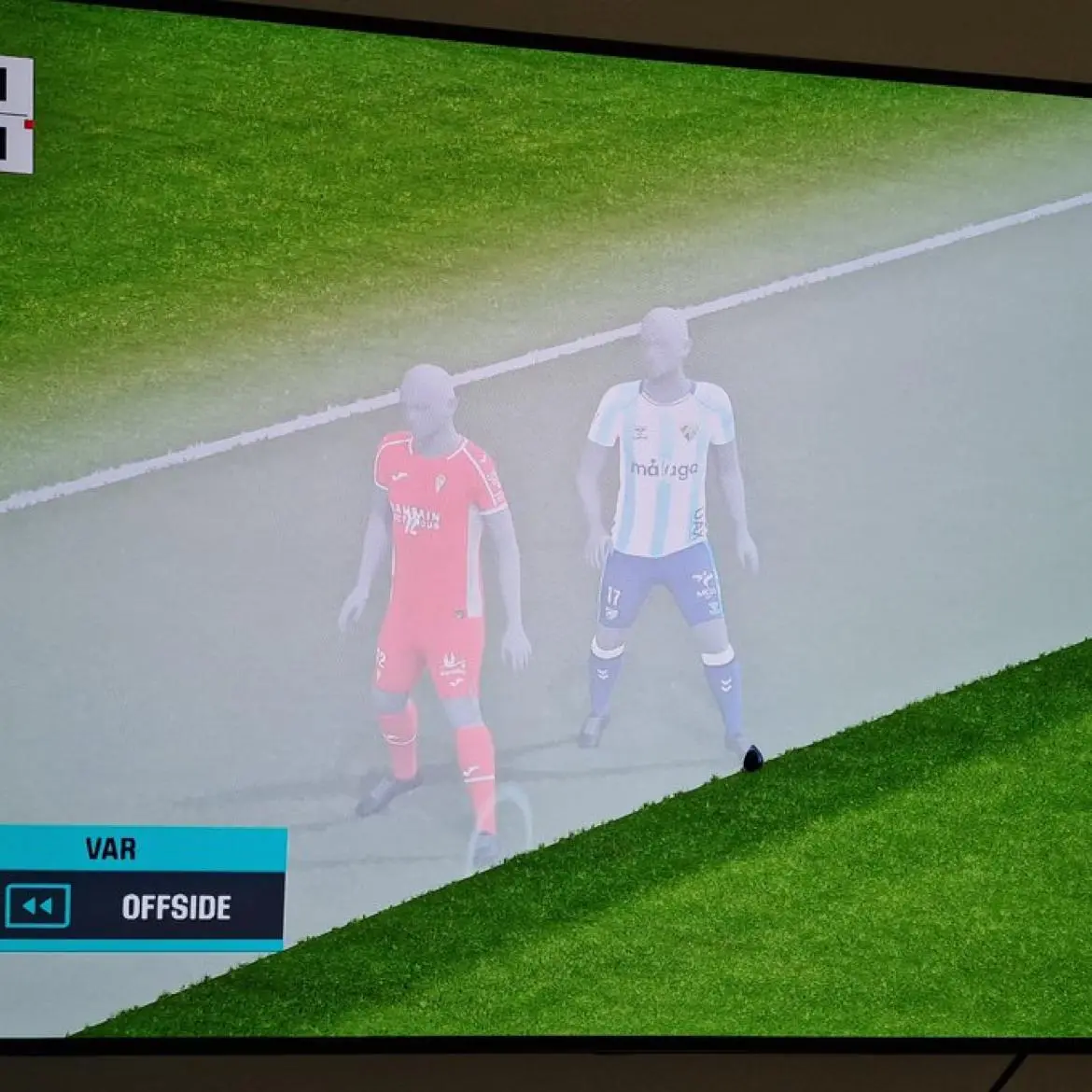 FUERA-DE-JUEGO-DE-RAFA-RODRIGUEZ-EN-EL-GOL-DE-ENEKO-AL-CÓRDOBA