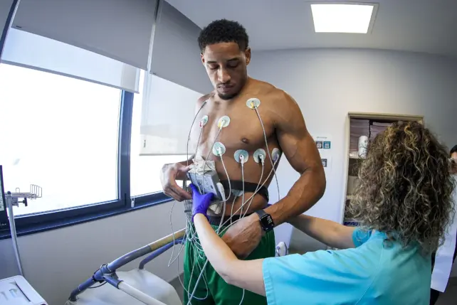 Rubit pasa reconocimiento médico con Unicaja