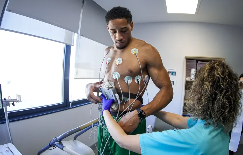 Rubit pasa reconocimiento médico con Unicaja