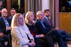 Francisco Salado destaca el papel esencial de Radio Marca Málaga en la provincia durante la gala de su 25 aniversario 2 GALA WEB RADIO MARCA 30 11zon