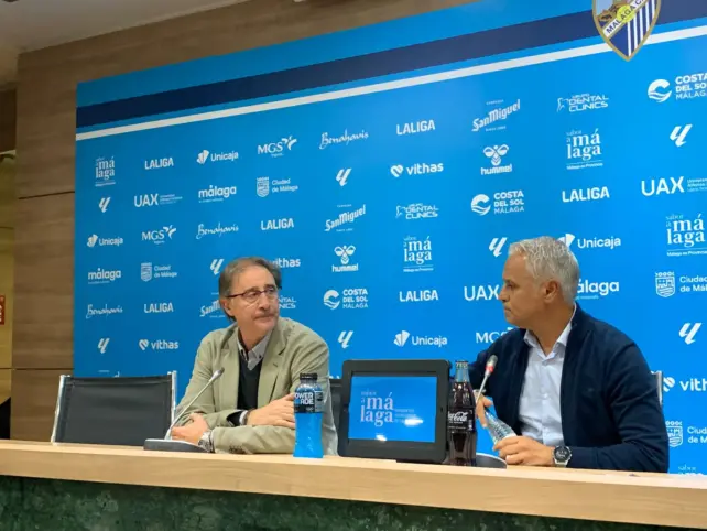 LOREN JUARROS Y PELLICER EN EL ADIOS