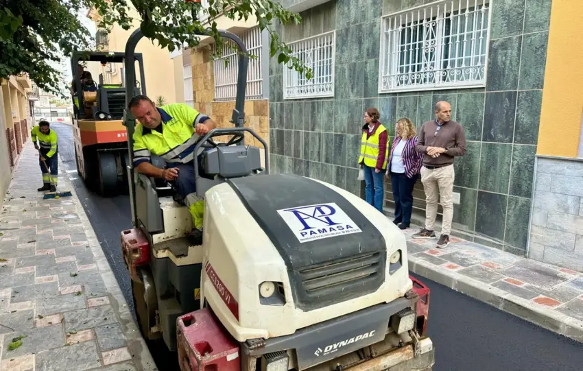 Mula y Sanchez durante su visita a las obras de calle Reyes Catolicos