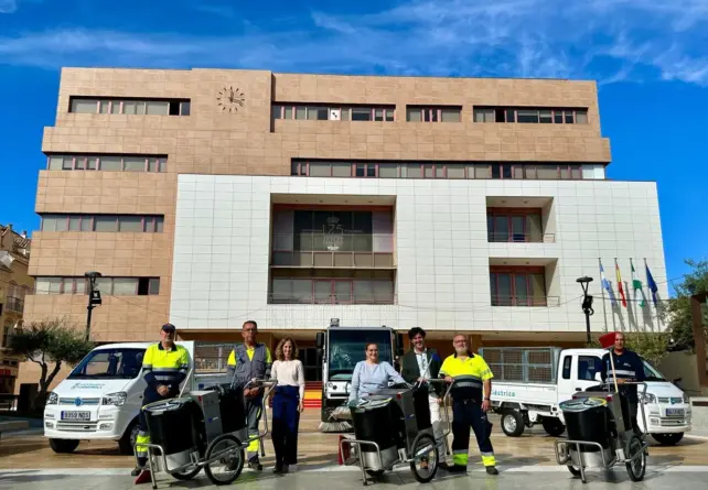 El Ayuntamiento de Fuengirola incrementa las dotaciones para limpieza de la vía pública
