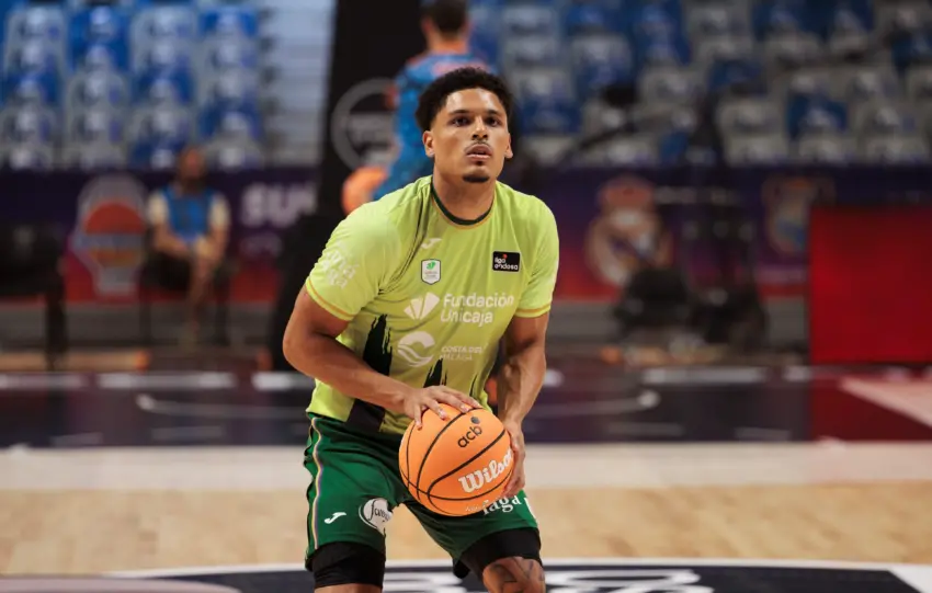 Castañeda, fuera de la rotación en Zaragoza