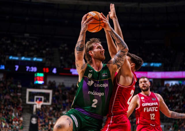 EL UNICAJA ATERRORIZA AL GIRONA EN UN BRUTAL ÚLTIMO CUARTO