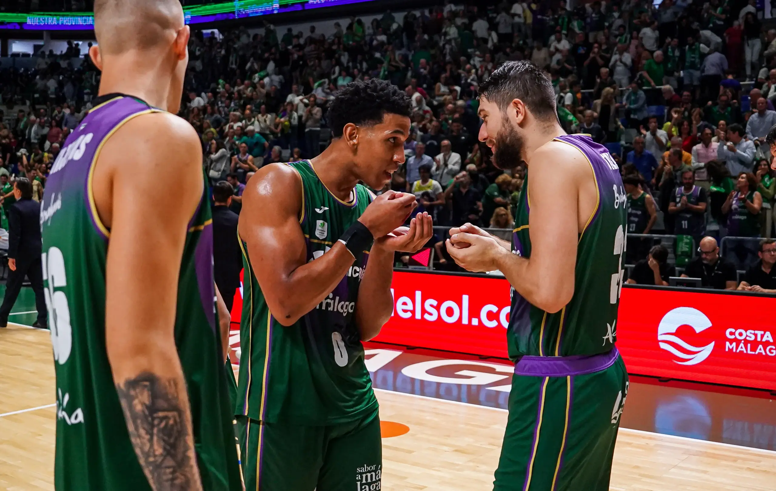 TYSON PÉREZ Y UN BRILLO ESTELAR ANTE GIRONA