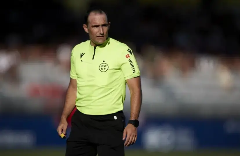 Un árbitro en Castalia con el que el Málaga no ha conseguido la victoria en 12 partidos