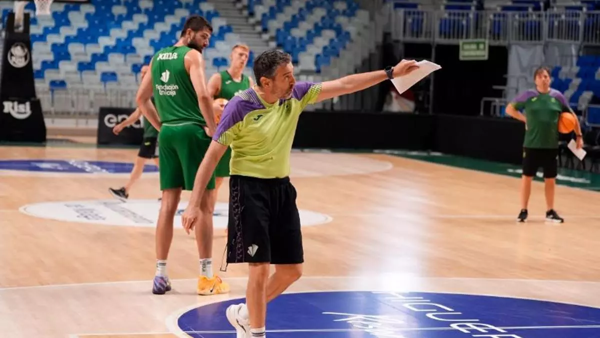 El Unicaja recupera el balance positivo y centra la mira en el sábado