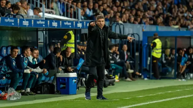 Funes: De volver a su plaza de profesor... a debutar con victoria en Segunda con el Málaga