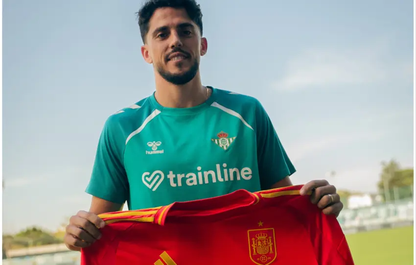 El exmalaguista Pablo Fornals regresa a 'La Roja' cuatro años después