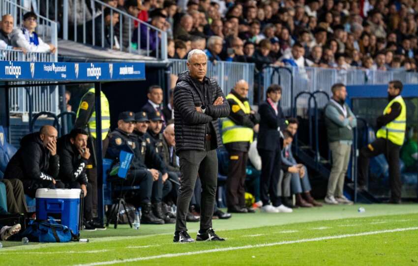 CRÓNICA | Fin al fortín de La Rosaleda: El descuento vuelve a condenar al Málaga CF y a Pellicer