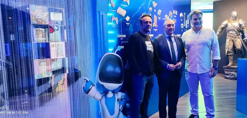 EXPOSICIÓN PLAYSTATION