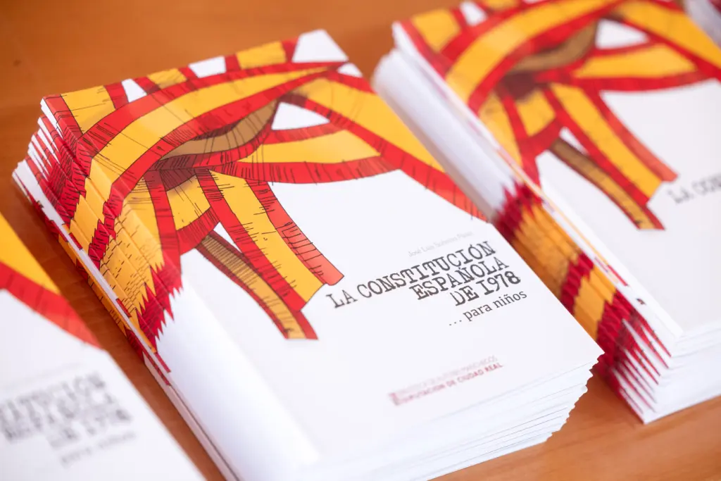 Alumnado de Villanueva del Rosario protagoniza el pleno infantil de la Diputación para conmemorar el Día de la Constitución 2 PLENO INFANTIL LA CONSTITUCIÓN VILLANUEVA DEL ROSARIO 1