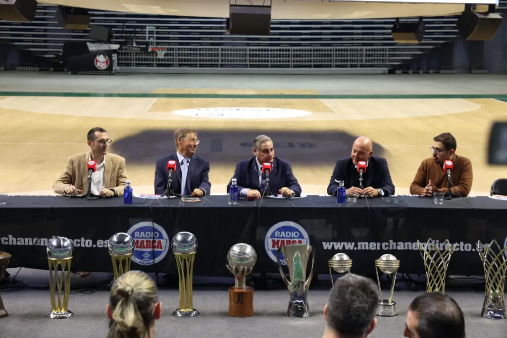 10 - LÓPEZ NIETO EN EL PROGRAMA ESPECIAL DEL MARTIN CARPENA