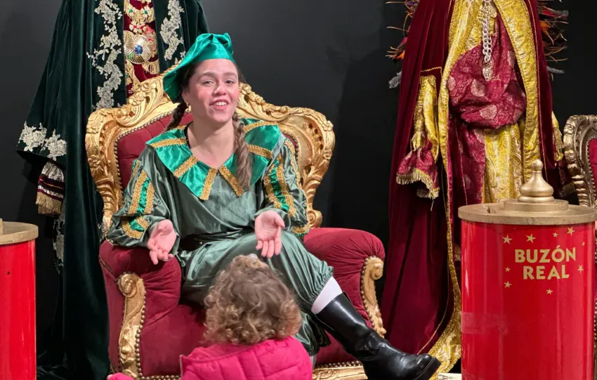 30 - PAJES REYES MAGOS DE FUENGIROLA