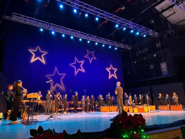 38 - COROS Y PASTORALES TORREMOLINOS