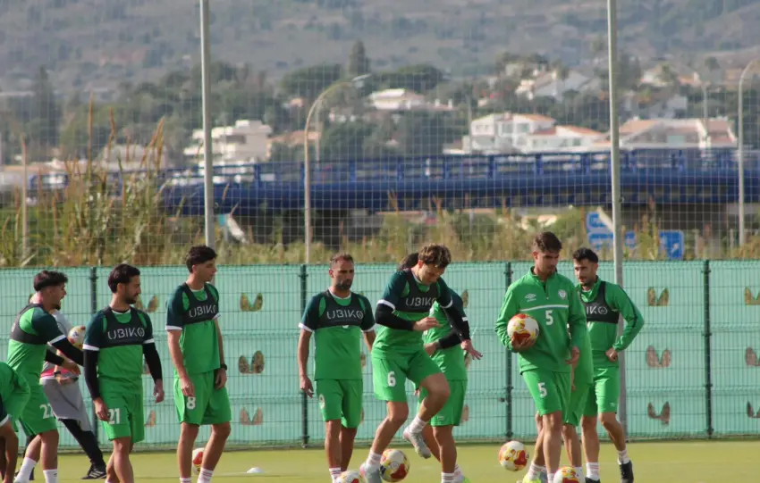 EL JUVENTUD DE TORREMOLINOS AGRADECE AL MÁLAGA CF LA CESIÓN DE SUS INSTALACIONES