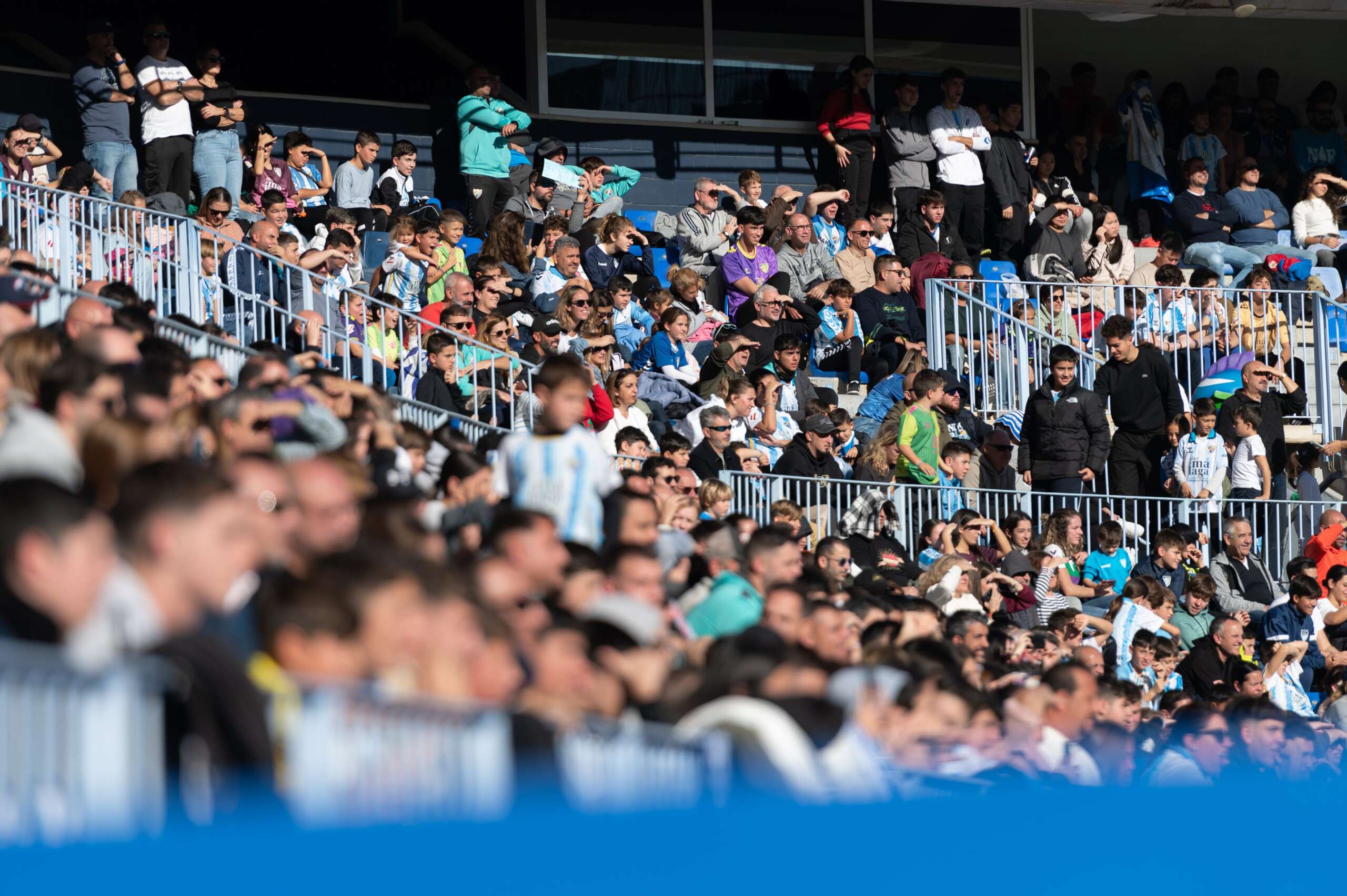 EL MÁLAGA CF AMPLIARÁ EL AFORO DEL ENTRENAMIENTO NAVIDEÑO A PUERTAS ABIERTAS