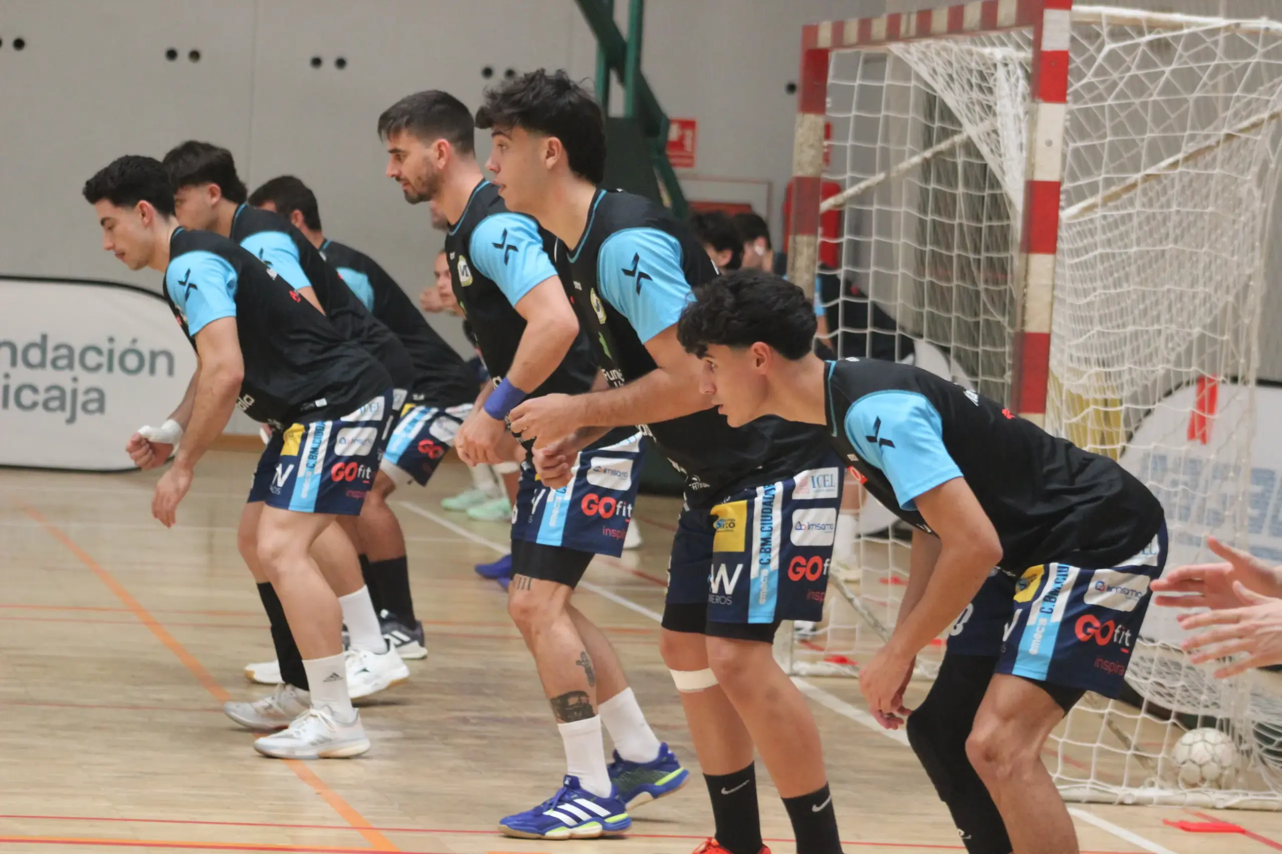 Polideportivo 3 EL TROPS RECUPERA SU PARTIDO ANTE PUERTO SAGUNTO