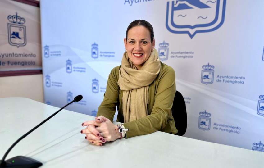 Isabel Moreno da a conocer las diferentes zambombas organizadas por el Ayuntamiento y particulares