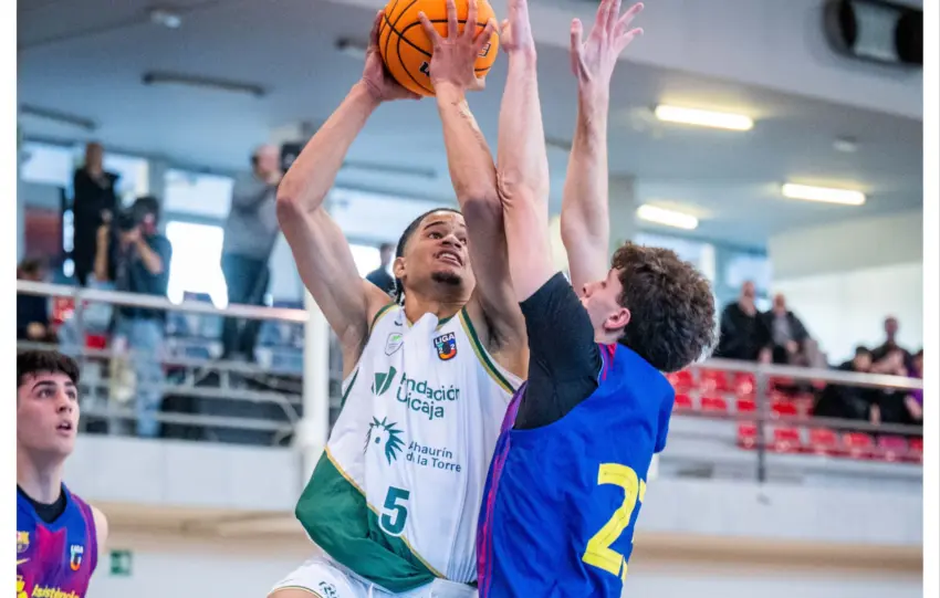EL UNICAJA ALHAURÍN DE LA TORRE SE QUEDA A LAS PUERTAS DE DAR LA CAMPANADA ANTE EL BARÇA
