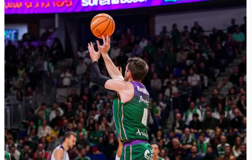 NOTAS Y 1X1 DEL UNICAJA VS JOVENTUT