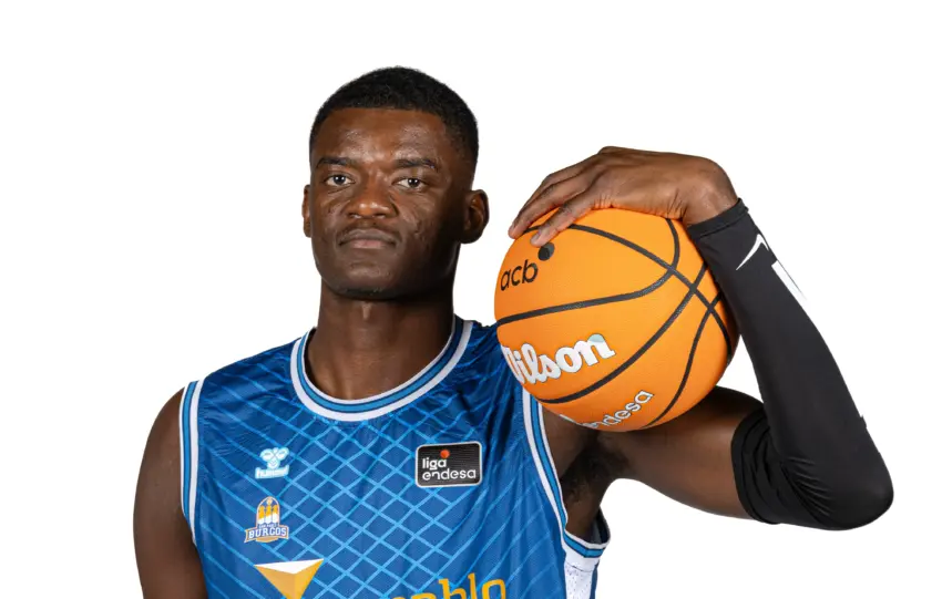 YANNICK NZOSA REGRESA AL CARPENA ESTE SÁBADO