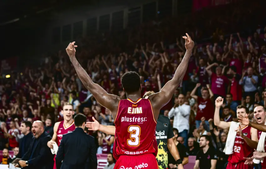 EL REENCUENTRO DE MELVIN EJIM CON EL UNICAJA EN EL BARRIS NORD