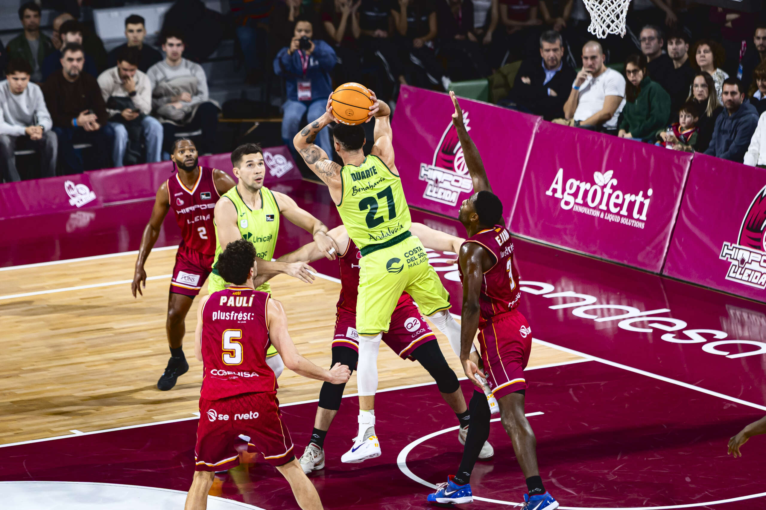 ESTAS SON LAS NOTAS Y EL 1X1 DEL UNICAJA ANTE HIOPOS LLEIDA