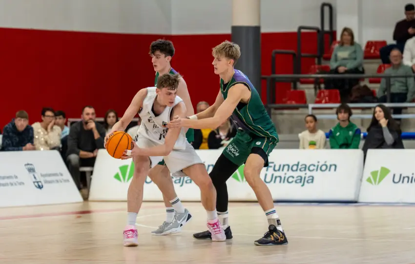 EL REAL MADRID DEMUESTRA SU SUPERIORIDAD ANTE EL UNICAJA ALHAURÍN DE LA TORRE